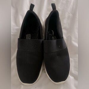 Crocs Lite Ride Black Slip On Walking Shoes Women’s Size 8